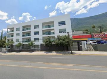 1 · Departamento en Venta de 231 m² Consta de 3 Recs. 3 Baños Cto. Servicio en Lomas del Valle