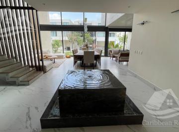 Casa · 800m² · 4 Recámaras · Casa en Venta en Puerto Cancun