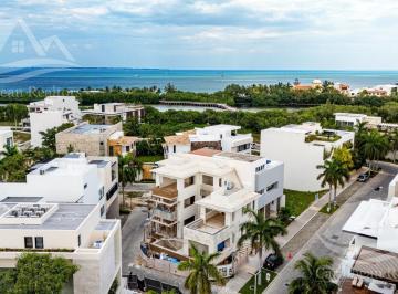 Casa · 640m² · 3 Recámaras · Casa en Venta en Puerto Cancun