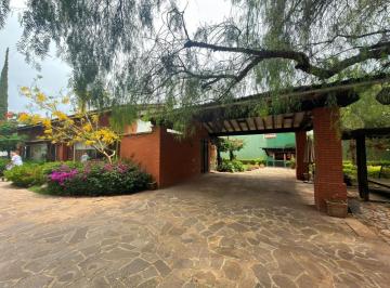 Casa · 349m² · 3 Recámaras · 6 Estacionamientos · Casa en Venta en Residencial El Carmen
