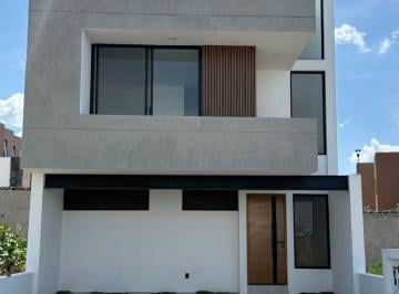 Casa de 4 habitaciones, El Marqués · Casa en Venta en Zibata Queretaroi