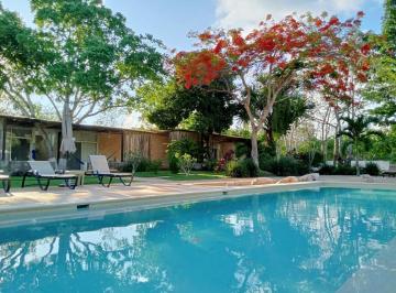 Edificio · 950m² · 9 Recámaras · 50 Estacionamientos · Hotel en Venta o Renta en El Norte de Mérida