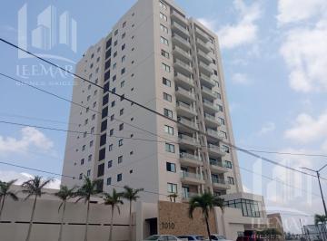 Departamento · 379m² · 3 Recámaras · 2 Estacionamientos · Venta de Departamento Amueblado de 3 Recamaras en Torre 1010, Faja de Oro