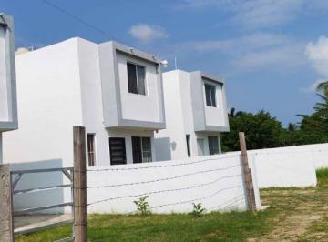 Casa · 82m² · 2 Recámaras · 1 Estacionamiento · Casas Nuevas de 2 Recamaras, en El Moralillo, Ver.