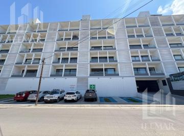 Departamento · 129m² · 2 Recámaras · 2 Estacionamientos · Venta de Departamentos de Lujo en Torre Manat, Col. El Charro.
