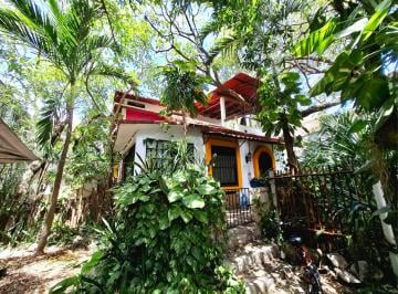 Casa de 2 habitaciones, Solidaridad · Casa Mexicana de 2 Recámaras, Amueblada, Aa, con Gran Jardín. Ejido X Juárez