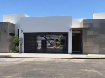 Casa de 3 habitaciones, La Paz · Casa Mar de Plata de un Solo Piso