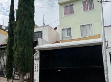 Casa de 4 habitaciones, Querétaro · Villas de Santiago $2