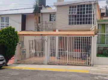 Casa de 3 habitaciones, Atizapán de Zaragoza · Vendo Excelente Casa Villas de La Hacienda