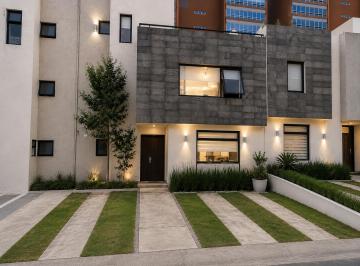 Casa de 3 habitaciones, Atizapán de Zaragoza · Casa Moderna en Reva Zona Esmeralda. Renta: Seguridad 24/7, Jardín y 3 Autos.