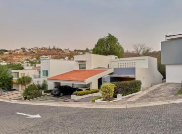 Casa de 2 habitaciones, Zapopan · Casa en Venta con Alberca en Las Cañadas, Zapopan, Jalisco