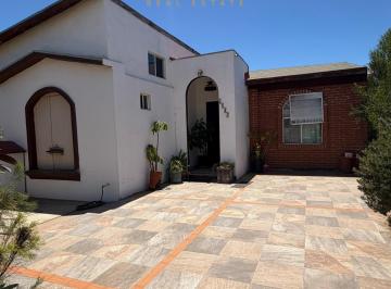 Casa de 3 habitaciones, Playas de Rosarito · Casa en Venta de un Solo Nivel