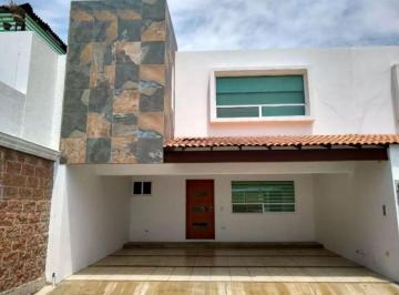 Casa de 5 habitaciones, Puebla · Casa en Venta Tecamachalco 90 Col La Paz Heroica Puebla de Zaragoza Puebla