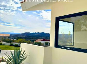 Casa · 319m² · 3 Recámaras · 4 Estacionamientos · Casa en Renta y Venta Amanali Country Club Tepeji del Río
