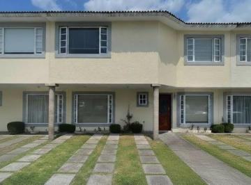 Casa de 3 habitaciones, Metepec · Casa en Venta Josefa Ortiz de Domínguez 401 Fraccionamiento Maple Coaxustenco Metepec Edomex