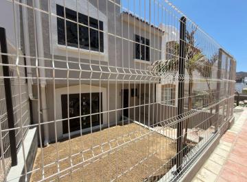 Casa de 2 habitaciones, Los Cabos · Casa en Renta en Real Miramar Cabo San Lucas Semiamueblada con Patio Privado
