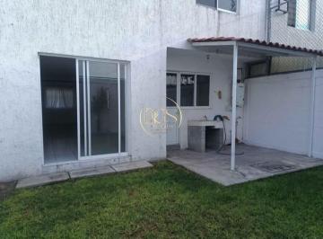 Casa · 134m² · 3 Recámaras · 2 Estacionamientos · Casa en Renta o Venta Praderas de Santa Lucia Celaya