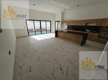 Casa · 268m² · 3 Recámaras · 2 Estacionamientos · Casa - Punta Tiburón