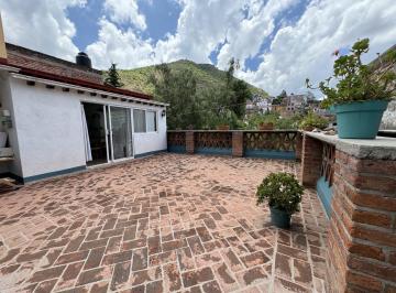 Casa · 344m² · 8 Recámaras · Casa en Las Huertas