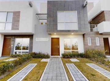 Casa · 120m² · 3 Recámaras · 2 Estacionamientos · Casa en Renta en Arona Zinacantepec