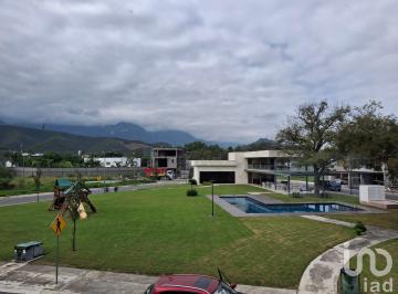Terreno / Lote · 21m² · Terreno de 216 m² en Venta Zona Exclusiva Cerca del Barro Únicos Terrenos con Amenidades $3,456,000.