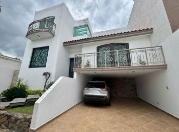 Casa en condominio de 3 habitaciones, León · Casa en Venta en Parte Baja de Gran Jardin