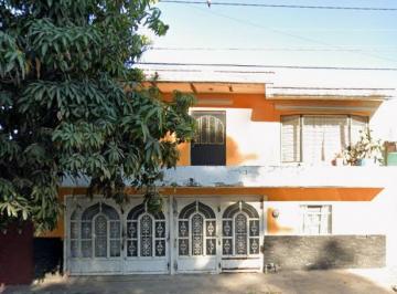 Casa de 4 habitaciones, Guadalajara · Oportunidad Casa de 200 m² con 4 Recámaras en Venta en Colonia Oblatos