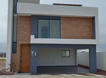 Casa · 268m² · 3 Recámaras · 2 Estacionamientos · Casa en Venta en Punta Tiburòn, Alvarado, Veracruz