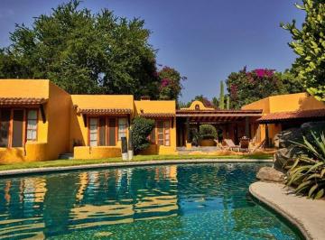 1 · Casa en Venta en Yautepec Morelos