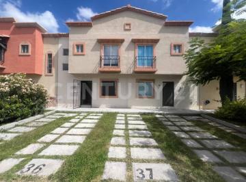 Casa en condominio · 90m² · 3 Recámaras · 1 Estacionamiento · Casa en Venta en Real Solare
