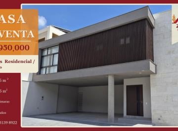 Casa · 315m² · 3 Recámaras · 2 Estacionamientos · Casa en Altares Residencial