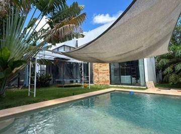 Casa de 4 habitaciones, Mérida · Moderna y Exclusiva Casa en Cholul, Mérida | 4 Hab + 4 Baños