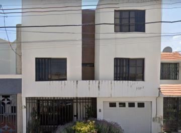 Casa de 3 habitaciones, San Luis Potosí · Casa en Venta en Fuente Cerro, Balcones del Valle 3ra Secc.