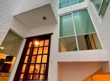 Casa de 4 habitaciones, San Luis Potosí · Casa en Venta en Lomas Tercera Seccion