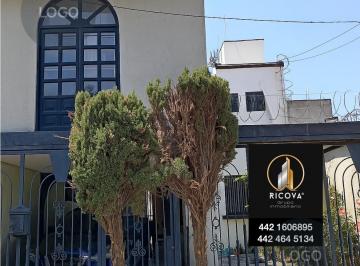 Casa · 140m² · 4 Recámaras · 2 Estacionamientos · Casa en Venta en Plazas del Sol de Oportunidad