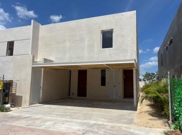 Casa en condominio de 3 habitaciones, Mérida · Excelente Casa en Paseo Country