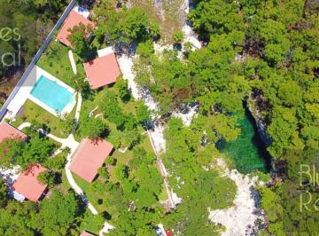 Terreno / Lote · 500m² · 4 Recámaras · 3 Estacionamientos · Terreno - Akumal