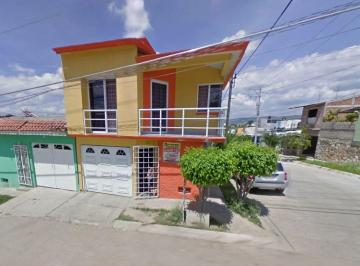 Casa de 5 habitaciones, Tuxtla Gutiérrez · Casa en Venta en Las Águilas, Tuxtla Gutiérrez, Chiapas. Cll
