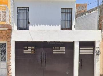 Casa de 3 habitaciones, León · Casa en Venta en Colonia Lindavista, Leon Guanajuato. Ad