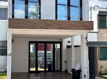 Casa de 5 habitaciones, Zapopan · Cuartos en Renta Chapalita Inn