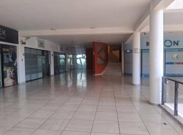 Local comercial , León · Oportunidad de Inversión con Local Comercial