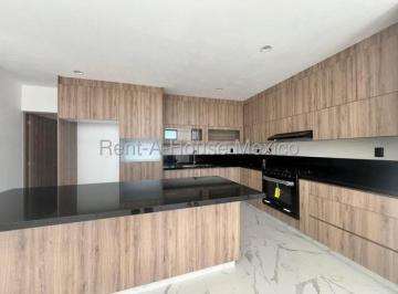 Casa en condominio de 3 habitaciones, El Marqués · Casa en Renta en Mallorca Residence a un Lado del Cimatario | 3 Recamaras con Baño | Jardín