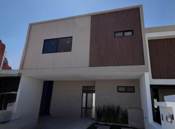 Casa de 3 habitaciones, Corregidora · Casa en Venta en Cañadas del Arroyo con Amplios Espacios
