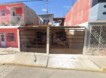 Casa de 3 habitaciones, Cunduacán · Casa en Venta En, Centro, Cunduacán, Tabasco. Cll