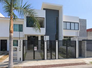 Casa de 3 habitaciones, Puerto Vallarta · Venta de Casa en Puerto Vallarta Jalisco de La Colonia Fluvial Vallarta