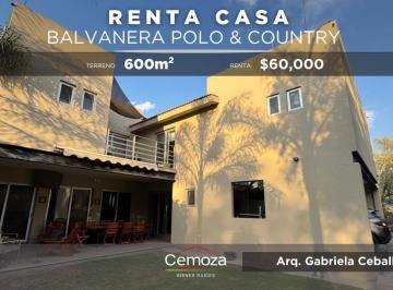 Casa · 600m² · 7 Estacionamientos · Casa en Renta en Balvanera