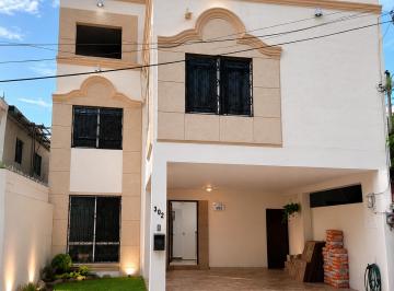 Casa de 6 habitaciones, Monterrey · Casa en Privada Villalta, Sur de Mty, 6 Recamaras