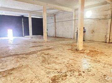 Local comercial · 450m² · 5 Estacionamientos · Local en Renta | Av Puerto Juarez