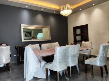 1 · Casa Hermosa en Venta en Carolco