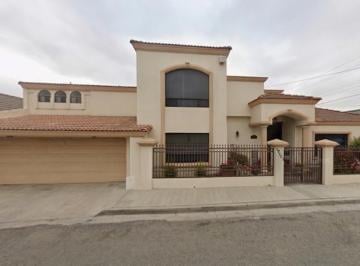 Casa de 8 habitaciones, Tijuana · Venta de Casa en Tijuana Otay Constituyentes